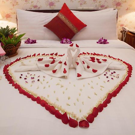 Parklane Hotel Сием Реап Екстериор снимка